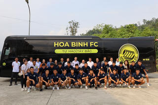 Hoà Bình FC trình làng