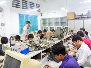 Sớm thí điểm đào tạo Cao đẳng nghề cho học sinh tốt nghiệp THCS