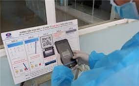 Quét mã QR tại các địa điểm công cộng
