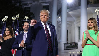 Tổng thống Mỹ kêu gọi cử tri bỏ phiếu hai lần