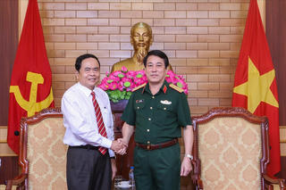 Xây dựng ‘thế trận lòng dân’ vững chắc