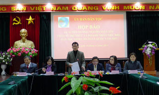 Tôn vinh người có uy tín, nhân sỹ trí thức và doanh nhân