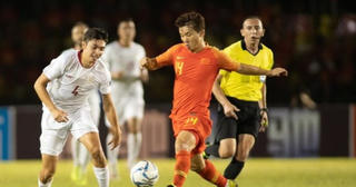 Đánh bại Philippines, đội tuyển Trung Quốc xây chắc ngôi nhì bảng