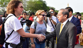 Di tích Huế đón trên 4,5 vạn người tham quan miễn phí trong 3 ngày Tết Canh Tý