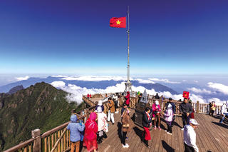 [ẢNH]: Chớm Đông trên đỉnh Fansipan