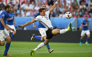 Đức chưa đá, Loew đã lo