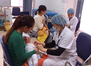 Ngừa lây nhiễm viêm gan B: Tiêm phòng là cách hiệu quả nhất