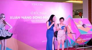10 Iphone 6 đã về tay khách hàng trong chương trình "Xuân năng động" - đến Vincom