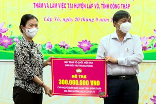 Mặt trận Trung ương hỗ trợ Đồng Tháp 300 triệu đồng