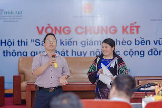 Tả Phìn thoát nghèo từ nghề truyền thống
