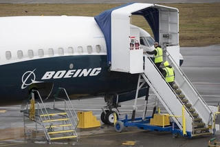 Boeing tạm ngừng giao máy bay 737 MAX sau tai nạn tại Ethiopia