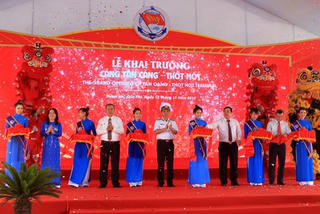 Khai trương Cảng Tân cảng - Thốt Nốt tại Cần Thơ
