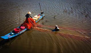 [ẢNH] Mưu sinh mùa nước nổi miền Tây