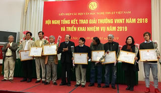 Năm thứ hai liên tiếp, Giải thưởng Hội Nhà văn Việt Nam không được trao cho thơ và văn xuôi
