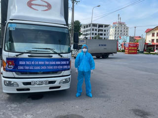 Quảng Ninh: Khởi hành chuyến xe san sẻ khó khăn nơi tâm dịch