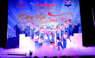 Khởi động “Tiếng hát sinh viên toàn quốc”  năm học 2015-2016