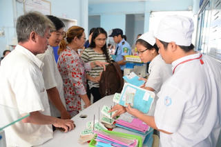 Nâng cao chất lượng dịch vụ y tế sau điều chỉnh giá dịch vụ