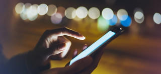 Điện thoại chính phủ Mỹ cấp cho dân bị phát hiện có 'phần mềm độc hại'