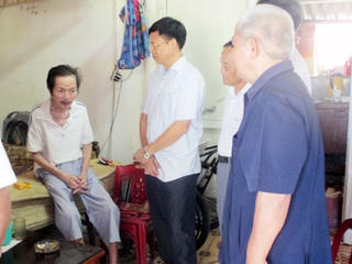 Hòa Bình: Tặng nhà tình nghĩa cho gia đình cách mạng, nhiễm chất độc da cam