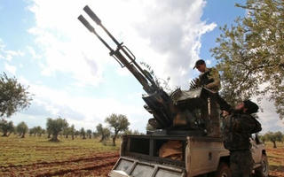 Phe đối lập Syria bắn rơi máy bay Chính phủ
