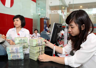 Nới tín dụng, doanh nghiệp vẫn khó vay tiền