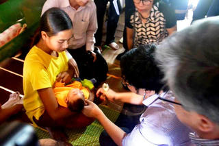 Phát hiện cháu bé mắc chứng đầu nhỏ nghi nhiễm virus Zika