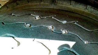 Đề nghị xử lý nghiêm hành vi rải đinh trên Quốc lộ 37