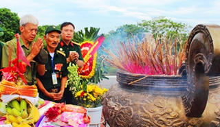 Cầu siêu, tri ân Anh hùng liệt sỹ tại Thành cổ Quảng Trị