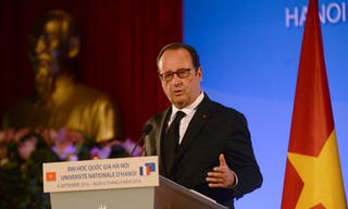 Tổng thống Pháp Francois Hollande: Không dùng vũ lực để giải quyết mâu thuẫn