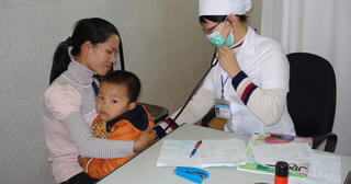 Thủ tục thay đổi nơi khám bệnh BHYT cho trẻ em dưới 6 tuổi thế nào?