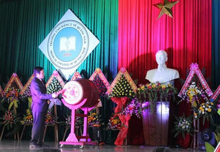 Trường Cao đẳng Y tế Quảng Nam tổ chức lễ khai giảng năm học 2015-2016