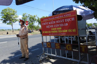 Đà Nẵng: Tài xế xe khách phun nước bọt dọa làm lây lan dịch Covid-19