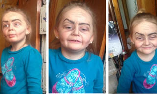 Bé 3 tuổi gây sốt vì 'biến thành' bà lão