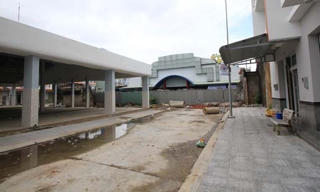 Lo tiểu thương bị đẩy ra đường, chủ đầu tư khởi kiện