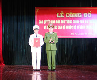 Công bố Quyết định bổ nhiệm Tư lệnh Cảnh sát cơ động