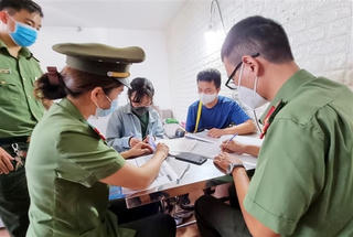 Đà Nẵng: Bắt 2 người tham gia tổ chức cho chuyên gia 'dỏm' nhập cảnh trái phép