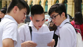 Linh hoạt tổ chức thi vào lớp 10