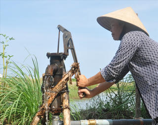 Đấu thầu chênh lệch 2 triệu USD ở Kiên Giang: Lại phải chờ ý kiến