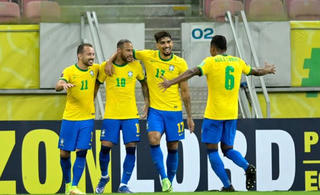 Neymar tỏa sáng giúp tuyển Brazil duy trì chuỗi trận toàn thắng đáng nể