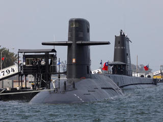 Đài Loan tự đóng 8 tàu ngầm