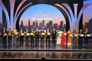 Tôn vinh lực lượng tuyến đầu, cán bộ Công đoàn tham gia chống dịch