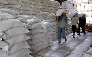 Gỡ khó cho xuất khẩu