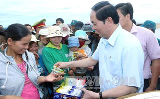 Chủ tịch nước thăm, làm việc tại Phú Yên