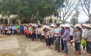 Tiếp tục hỗ trợ cho người dân vùng lũ