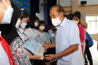 TP HCM: 100 suất học bổng cho học sinh, sinh viên  dân tộc thiểu số