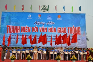 Thanh niên với văn hóa giao thông