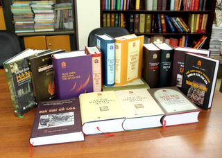 Đề nghị không hình sự hóa nghề xuất bản