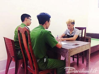 Nam thanh niên 18 tuổi cướp tài sản rồi hiếp luôn nạn nhân