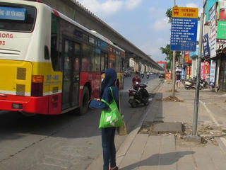 Hướng đi nào cho xe bus Hà Nội trước nguy cơ ngừng hoạt động?