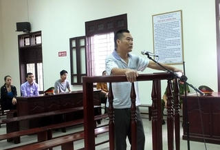 Chủ tịch HĐQT lĩnh án vì giả mạo chữ ký, con dấu PCT tỉnh, Bộ GD&ĐT